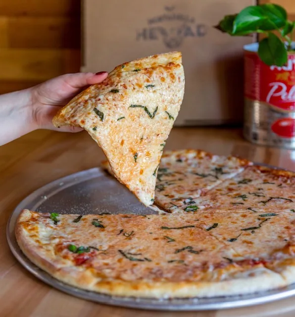 the perfect cheese pizza