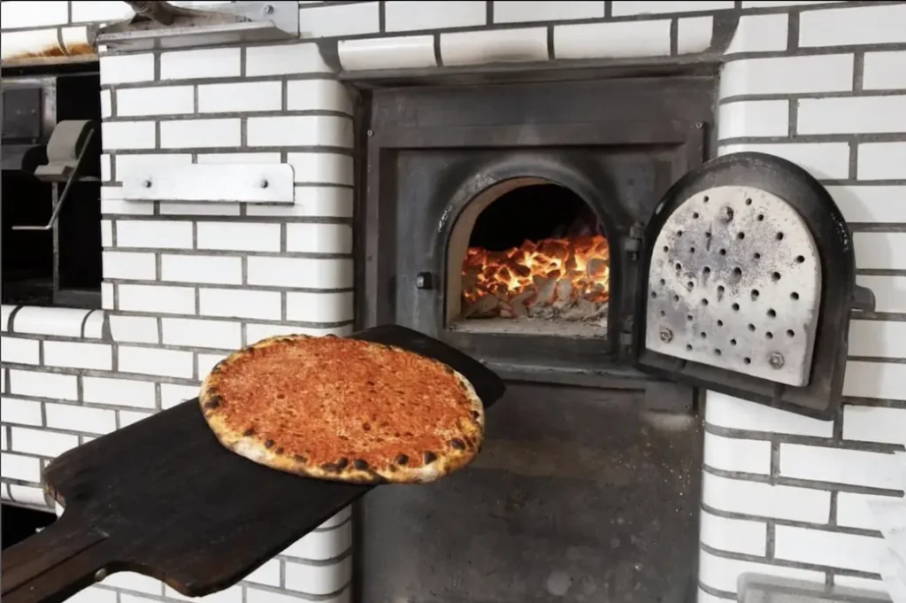frank pepe pizzeria new haven