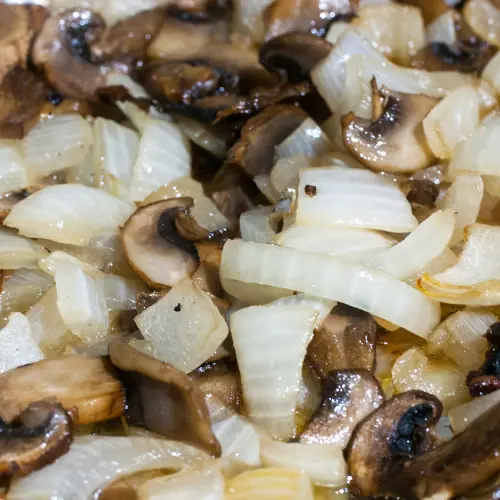 How to make caramelized onions and mushrooms