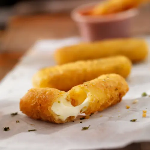 3 delicious reheated mozzarella sticks