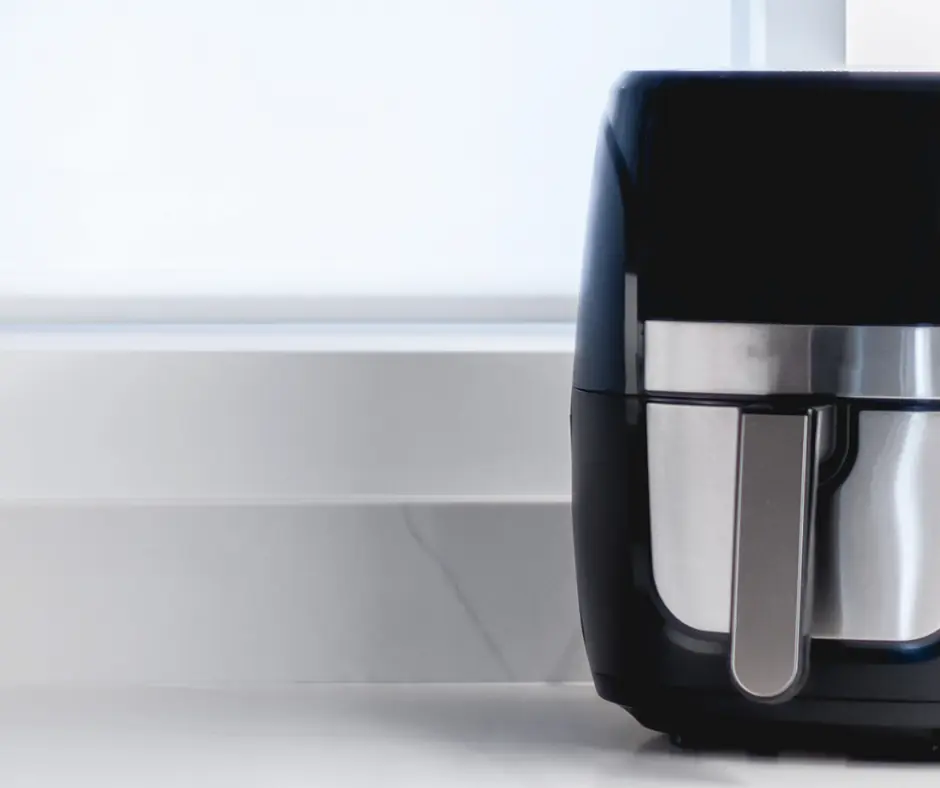 an air fryer that you can use to reheat frozen mozzarella sticks