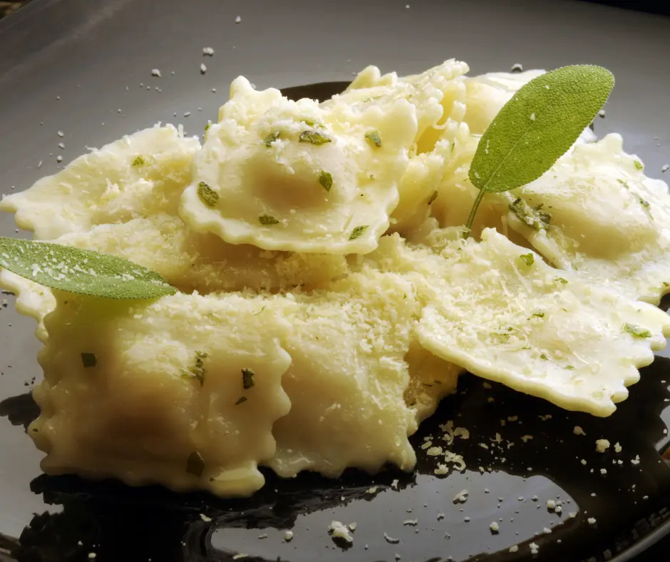ravioli burro e salvia