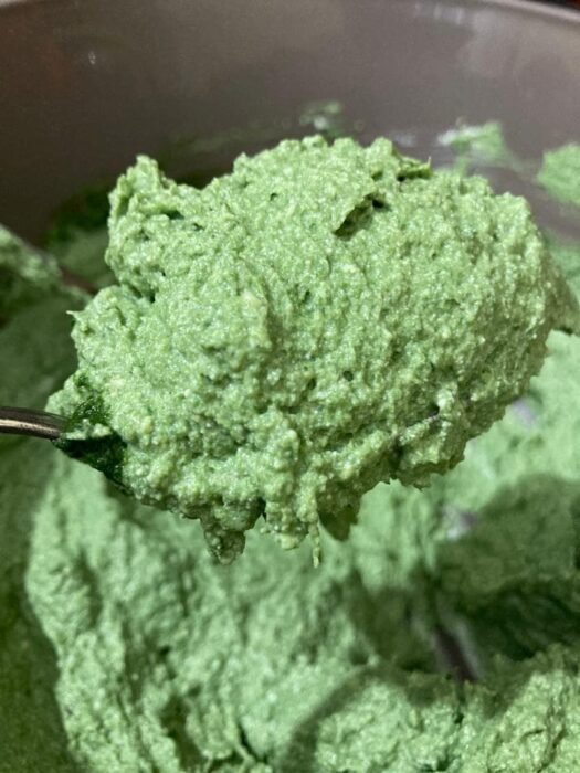 a close sight of the filling you should obtain with this ricotta filling recipe