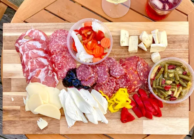 italian gravy recipe-an antipasto platter full of meat, cheese, and vegetables