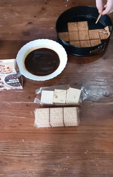 making a first layer of butter cookies