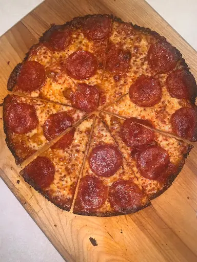 bar style pizza-nbp