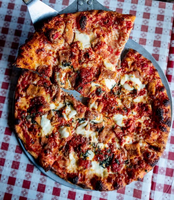 quaity italian chicken parm pizza (1)