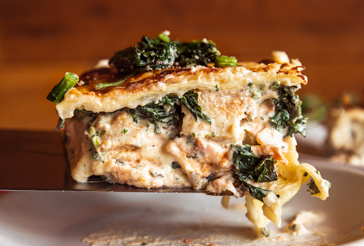 How long to bake lasagna at 425 degrees?-Lasagna Slice