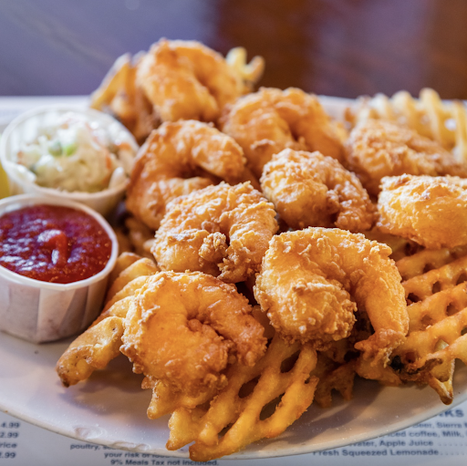 The Best Restaurants In The Lakes Region Of NH, 2023