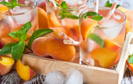 Refreshing Peach Sangria