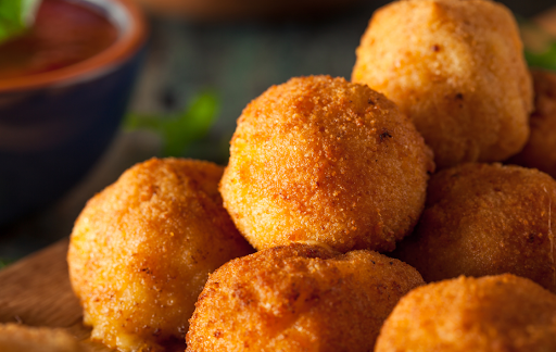 Bacon Mac and Cheese Bites