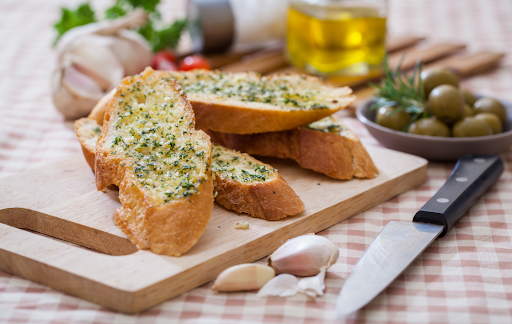 Air Fryer Garlic Bread