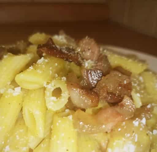 delicious penne carbonara