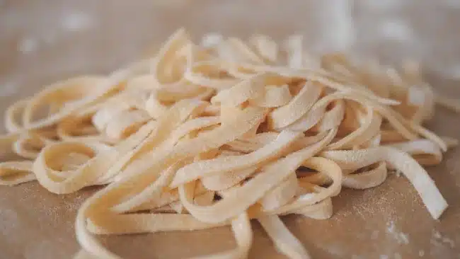 fettuccine noodles