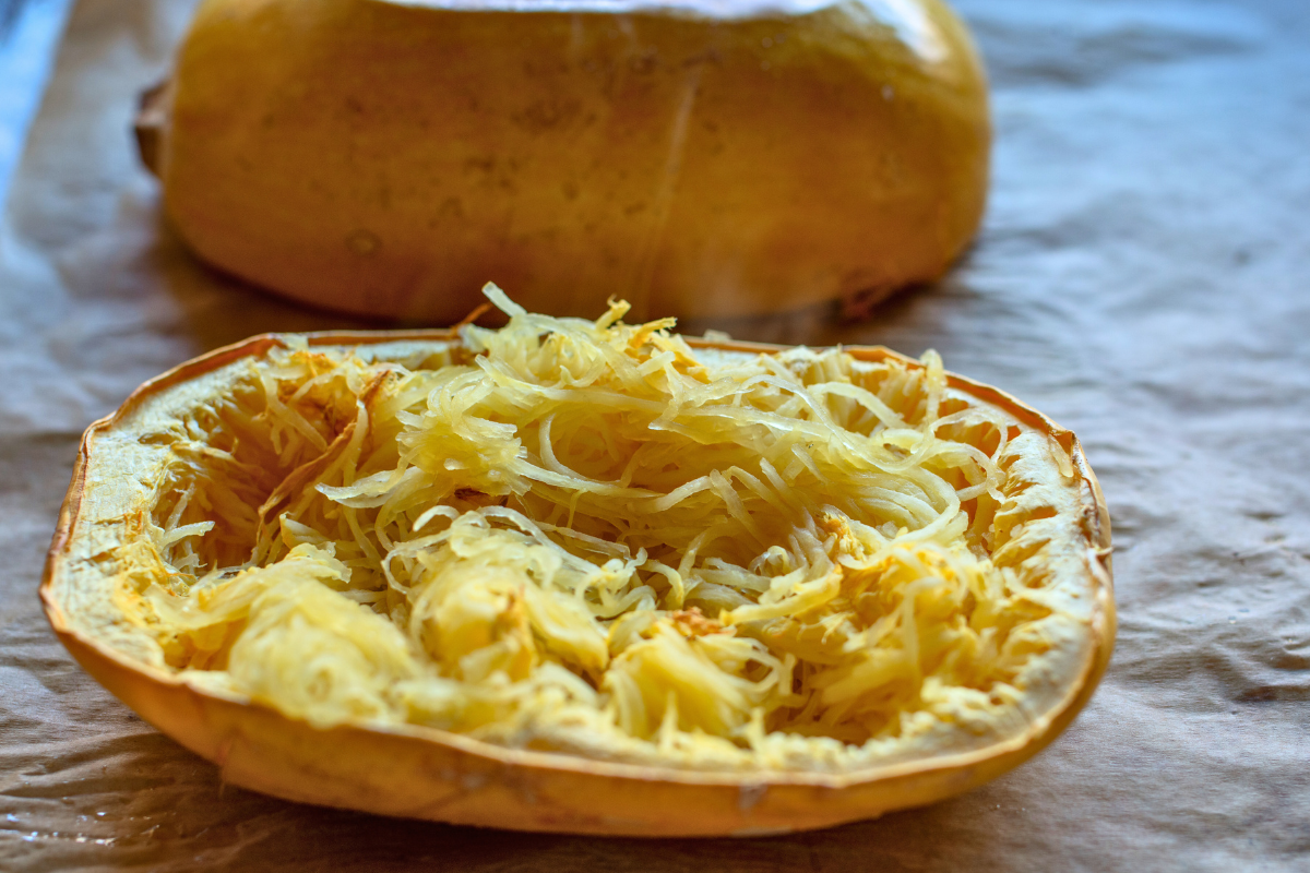 Spaghetti squash carbonara recipe-Easy carbonara spaghetti squash recipe