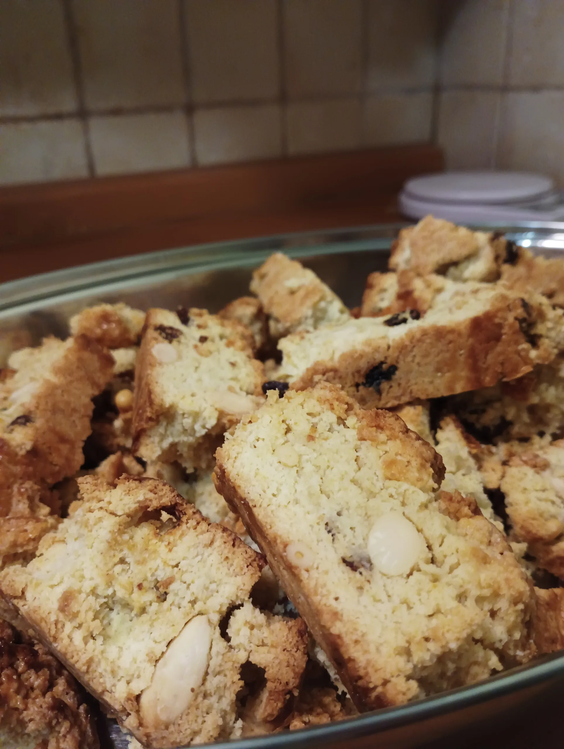 old-fashioned almond cookies-traditional italian almond cookies