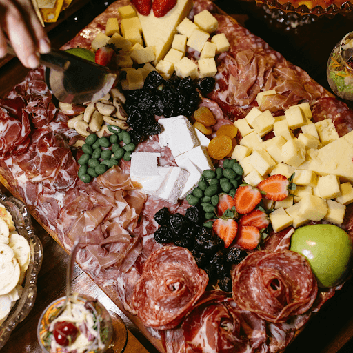 easter charcuterie board ideas-ideas